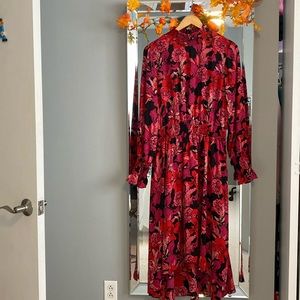 Nanette asymmetrical,long sleeve dress. Size 14. New no tags